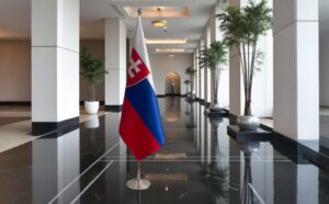 drapeau Slovaquie avec socle