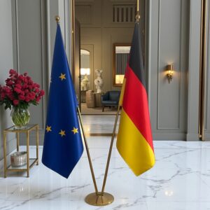 drapeau allemand sur hampe