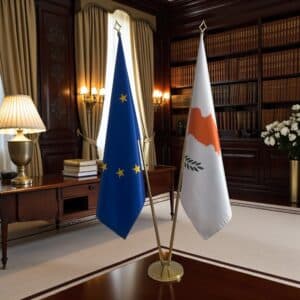drapeau Chypre et UE pour mâts