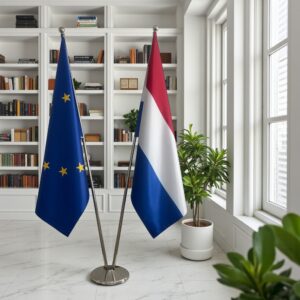 drapeau Pays-Bas et UE sur pied