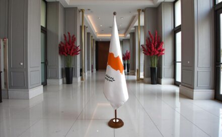 socle drapeau chypre